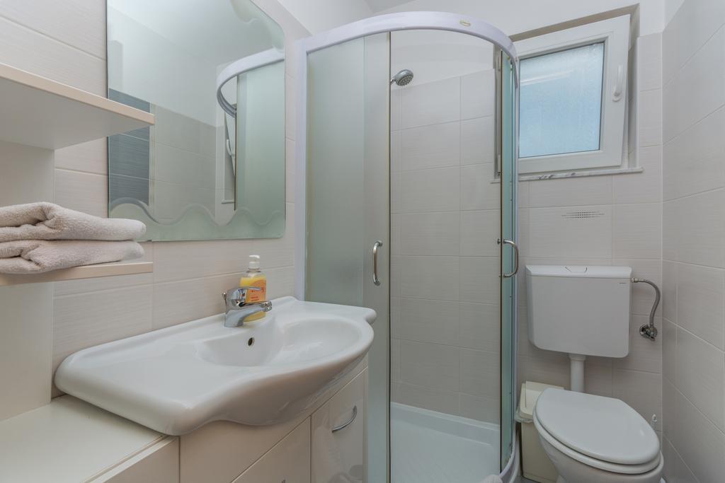 Guest House Gloria Novigrad Istria Extérieur photo